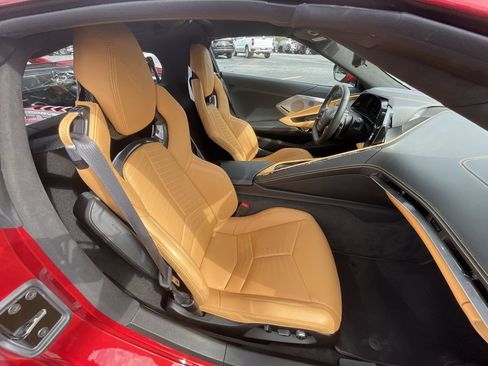 Used 2024 Chevrolet Corvette Stingray Premium Cpe w/ Z51 Performance Package RWD image 25