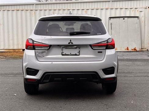 New 2025 Mitsubishi Outlander Sport LE image 4