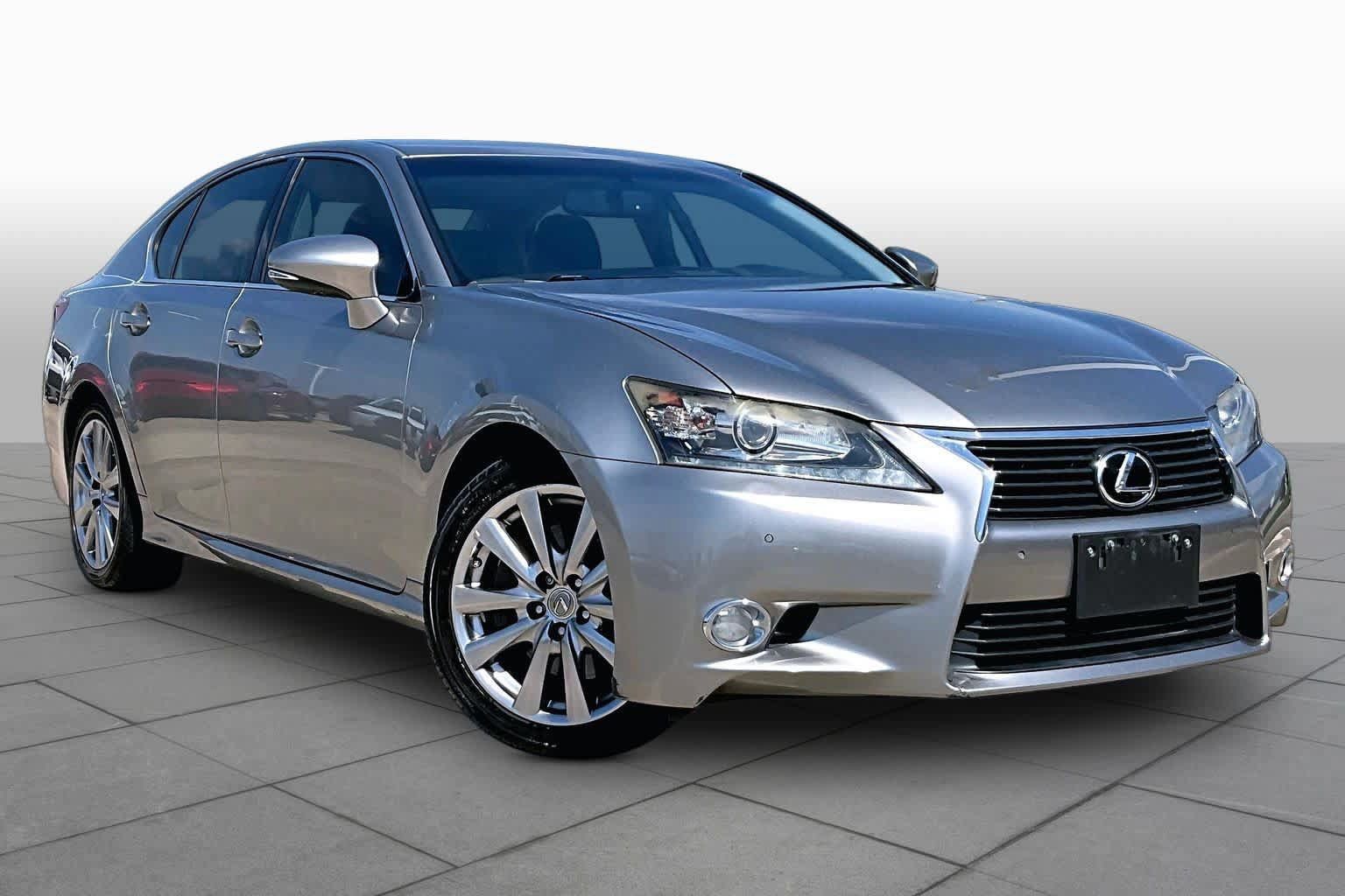 Used 2015 Lexus GS 350 w/ Premium Package RWD image 3