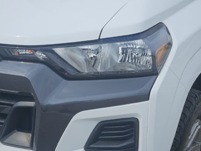 Used 2024 Chevrolet Colorado LT w/ LT Convenience Package II RWD image 10