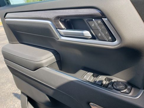 New 2026 Chevrolet Silverado 1500 LTZ AWD/4WD image 11