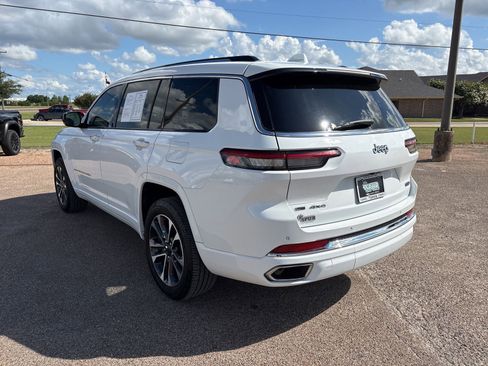 Used 2023 Jeep Grand Cherokee L Overland AWD/4WD image 3