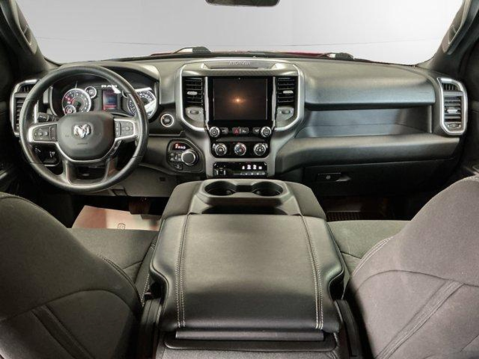 Used 2025 RAM 1500 Big Horn AWD/4WD image 10