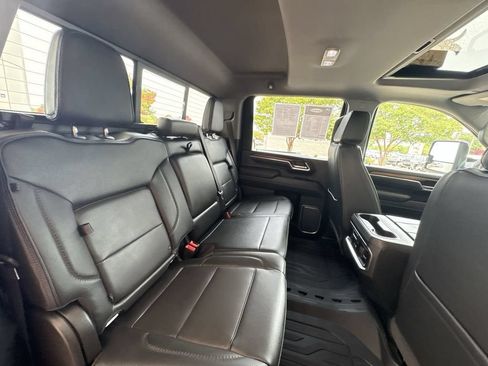 Certified 2025 GMC Sierra 2500 Denali w/ Denali Reserve Package AWD/4WD image 28