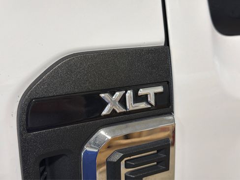Used 2024 Ford F250 XLT AWD/4WD image 14