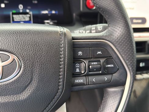 Certified 2025 Toyota 4Runner TRD Off-Road Premium AWD/4WD image 22