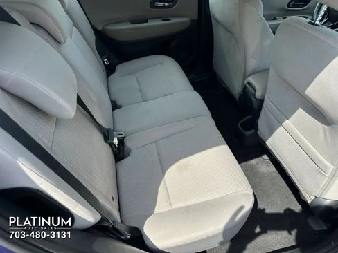Used 2016 Honda HR-V LX image 16