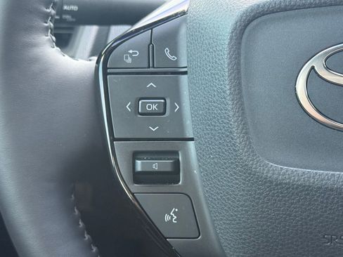 Used 2026 Toyota Prius image 15