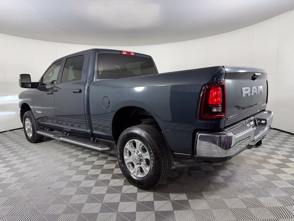 Used 2026 RAM 2500 Big Horn AWD/4WD image 9
