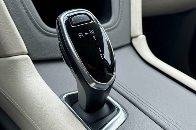 Used 2019 Cadillac XT5 Luxury AWD/4WD image 22
