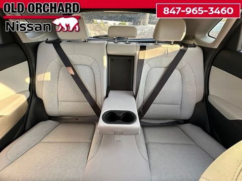 Used 2023 Hyundai Kona SE w/ Cargo Package FWD image 12