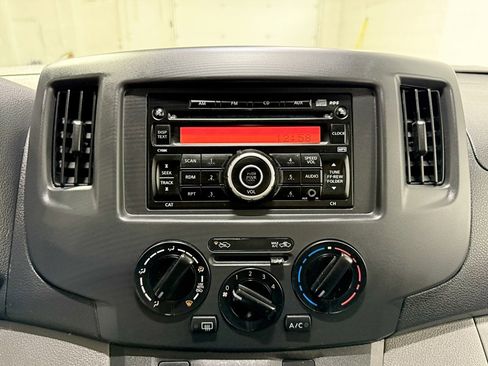 Used 2017 Chevrolet City Express LS image 13