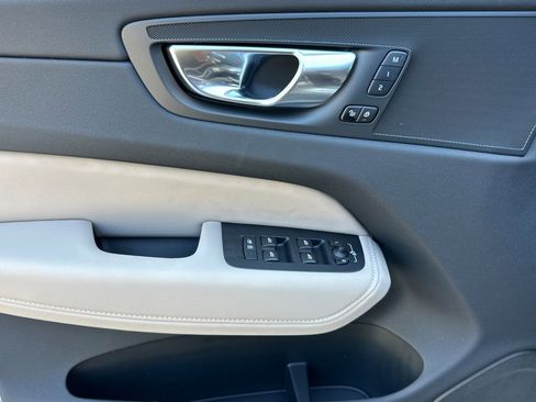 New 2026 Volvo XC60 B5 Plus w/ Protection Package Premier AWD/4WD image 9