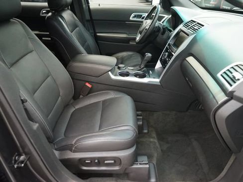 Used 2015 Ford Explorer Sport w/ Equipment Group 401A AWD/4WD image 21