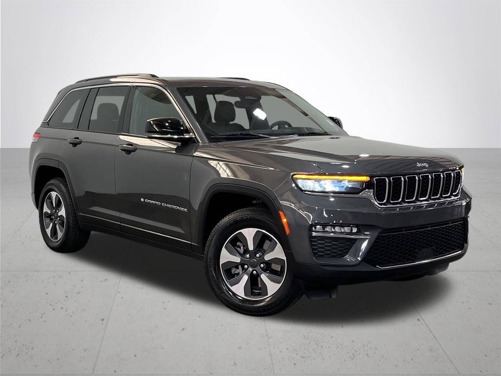 Used 2024 Jeep Grand Cherokee Limited 4xe AWD/4WD image 7
