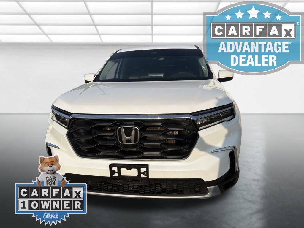 Used 2025 Honda Pilot EX-L image 6
