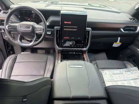 New 2026 GMC Yukon XL Denali w/ Sun & Power Step Package AWD/4WD image 22