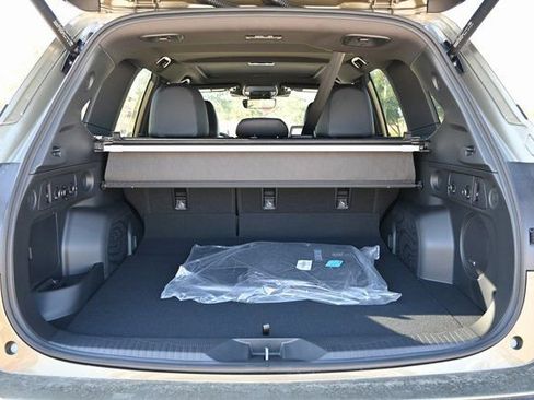 New 2025 Subaru Forester Limited image 15