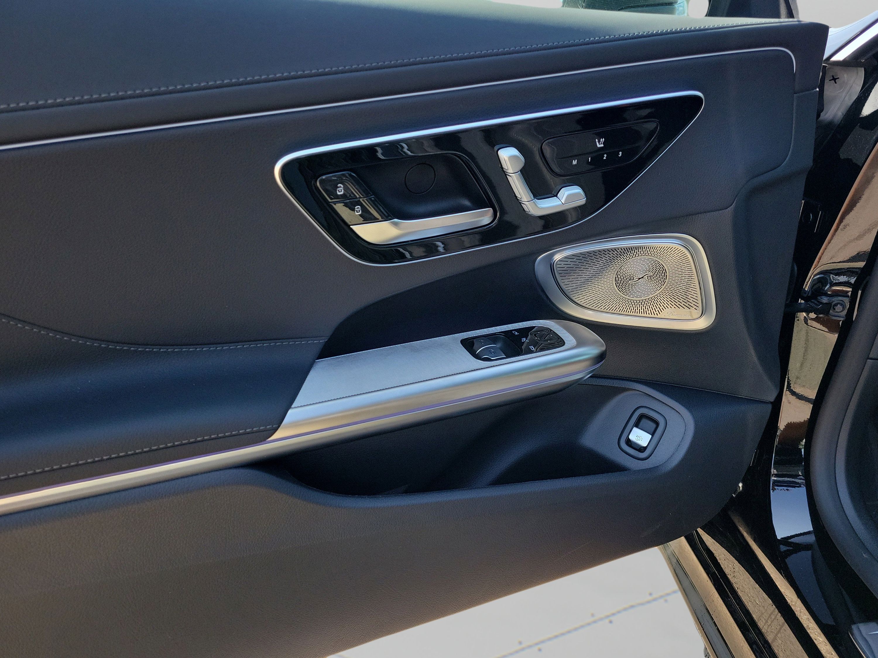New 2026 Mercedes-Benz CLE 450 4MATIC Coupe image 7