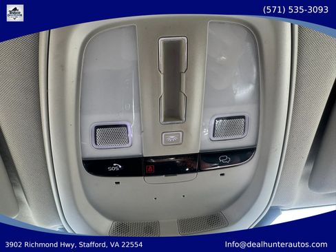 Used 2023 Volvo XC60 B5 Plus FWD image 24