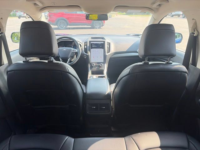 Used 2023 Ford Edge SEL AWD/4WD image 22
