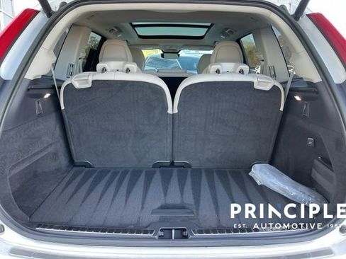 Used 2023 Volvo XC90 B5 Plus w/ Protection Package Premier image 11