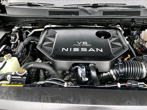 Certified 2025 Nissan Armada SV RWD image 30