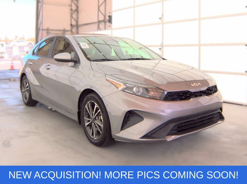 Used 2024 Kia Forte LXS FWD image 1
