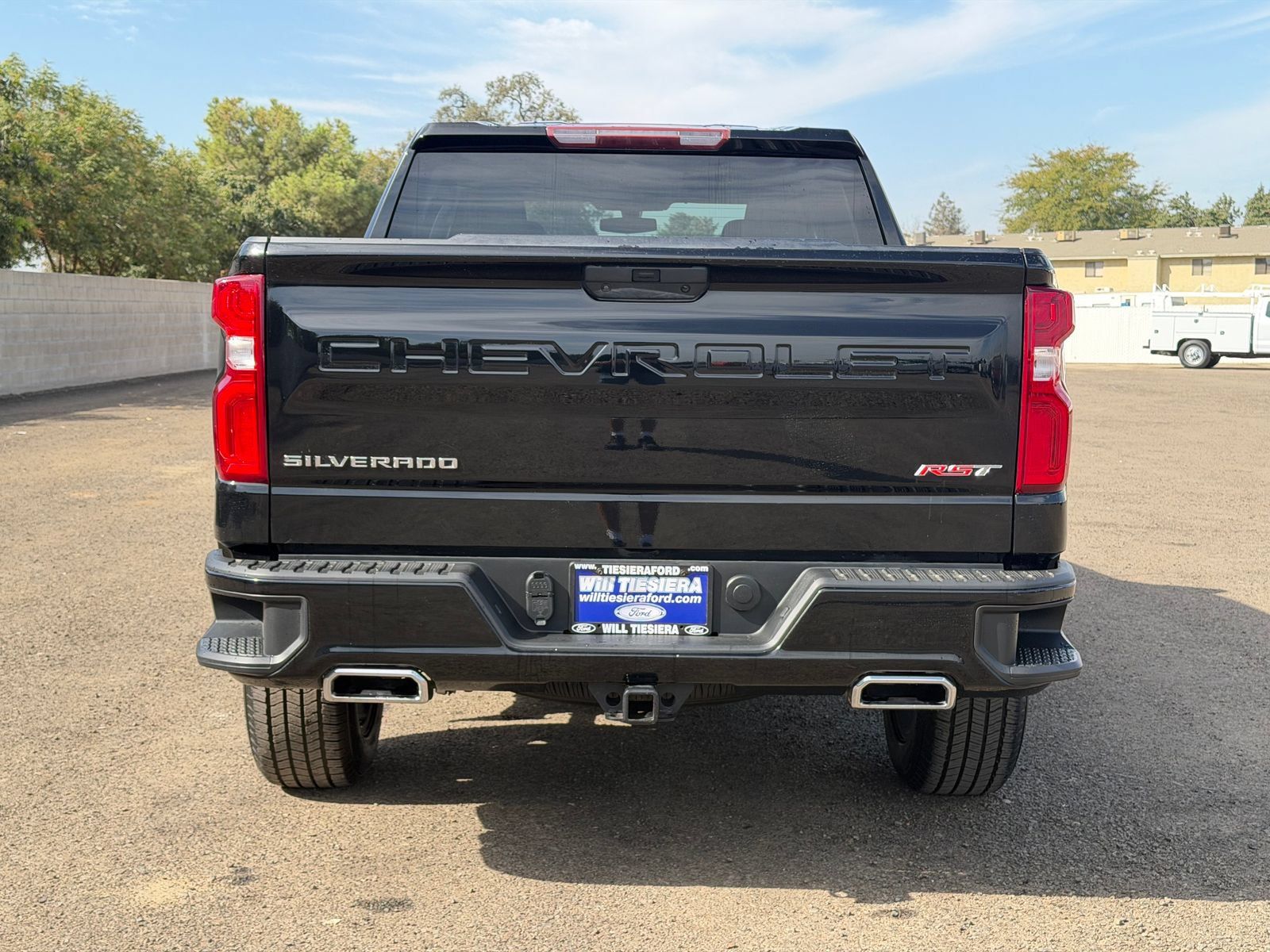 Used 2021 Chevrolet Silverado 1500 RST w/ Z71 Off-Road Package AWD/4WD image 4