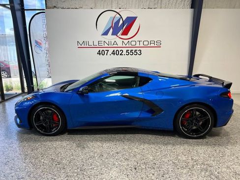 Used 2023 Chevrolet Corvette Stingray Preferred Cpe w/ Z51 Performance Package RWD image 1