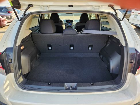 Used 2023 Subaru Crosstrek 2.0i image 18