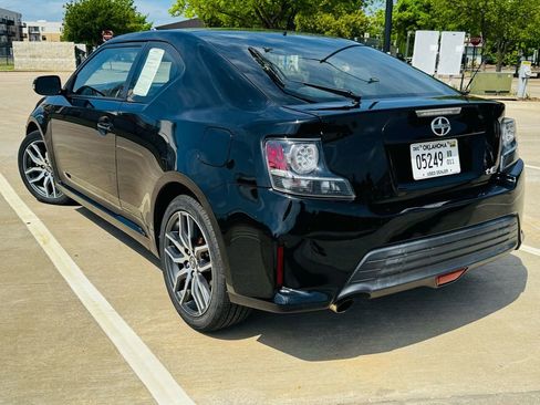 Used 2016 Scion tC image 4