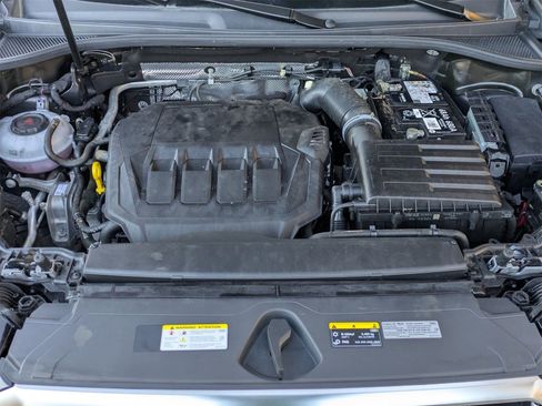 Used 2024 Audi Q3 2.0T Premium w/ Convenience Package image 23