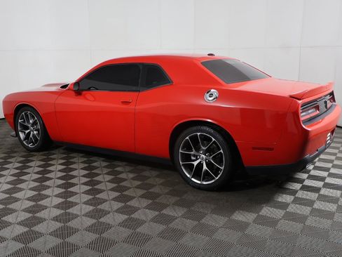 Used 2022 Dodge Challenger GT image 10
