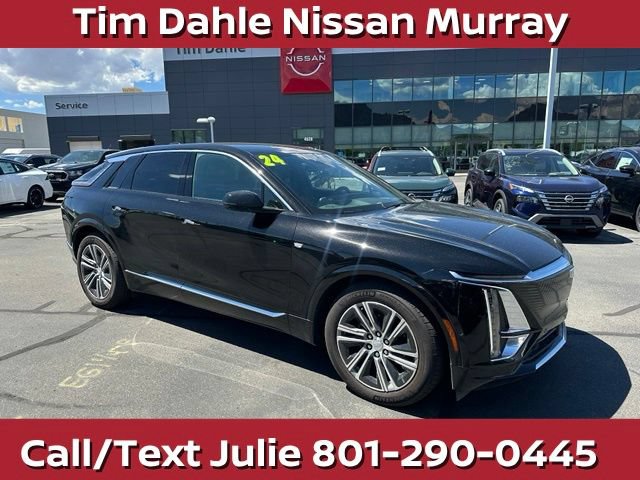 Used 2024 Cadillac Lyriq Luxury AWD/4WD image 1