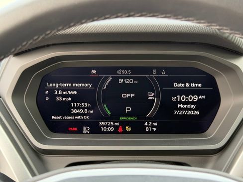 Certified 2023 Audi Q4 e-tron Premium Plus w/ Premium Plus RWD image 10