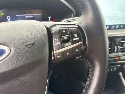 Used 2026 Ford Escape SE FWD image 31