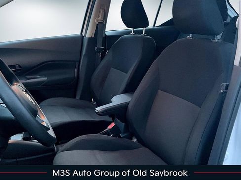 Certified 2024 Nissan Kicks S image 21