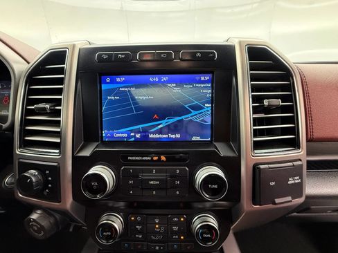 Used 2020 Ford F150 Platinum w/ Technology Package AWD/4WD image 8