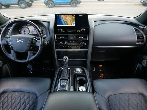 Used 2023 INFINITI QX80 Luxe AWD/4WD image 10