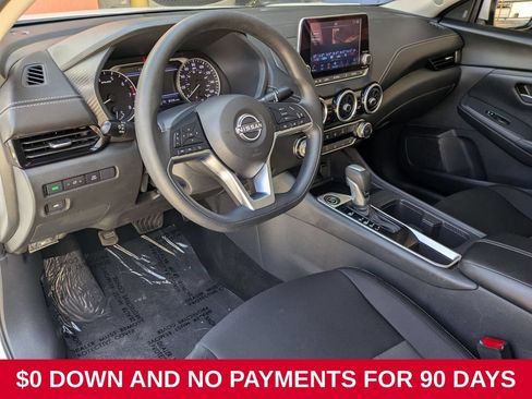 Used 2025 Nissan Sentra SV FWD image 14