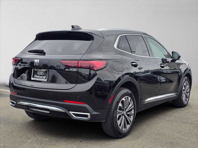 Used 2024 Buick Envision Preferred AWD/4WD image 3