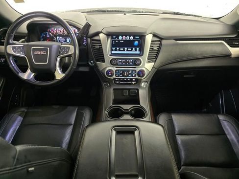 Used 2020 GMC Yukon XL SLT image 21