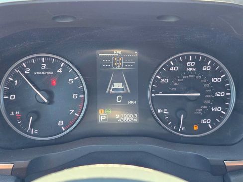 Used 2023 Subaru Ascent Limited w/ Technology Package AWD/4WD image 26