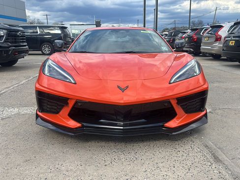 Used 2025 Chevrolet Corvette Stingray Preferred Cpe w/ Z51 Performance Package image 3