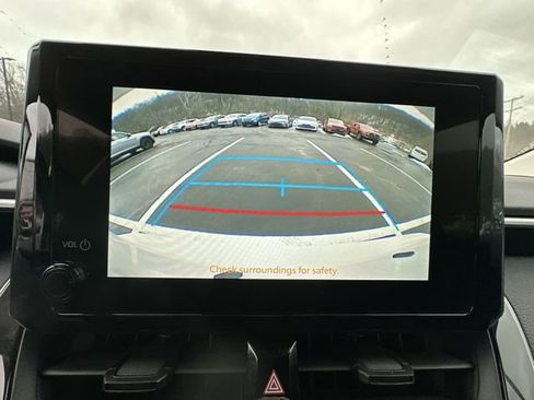 Certified 2024 Toyota Corolla LE image 25