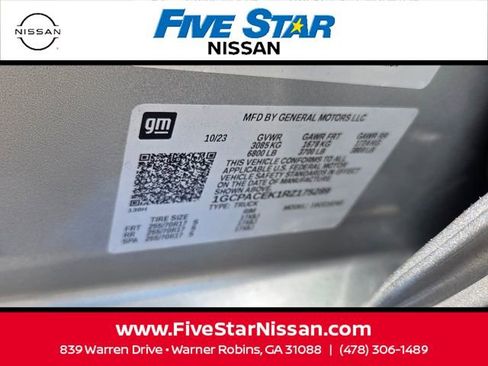 Used 2024 Chevrolet Silverado 1500 LT w/ Protection Package RWD image 19