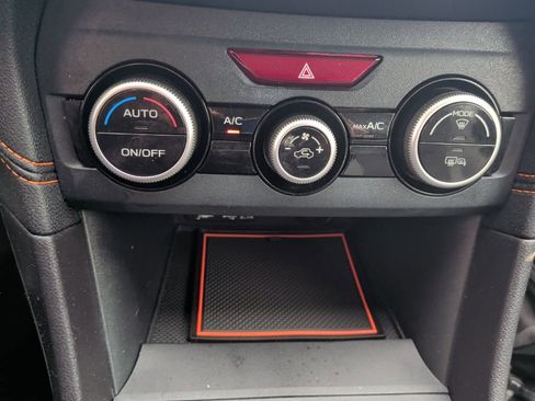 Used 2022 Subaru Crosstrek 2.0i Premium image 19