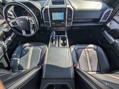 Used 2018 Ford F150 Platinum w/ Equipment Group 701A Luxury image 12