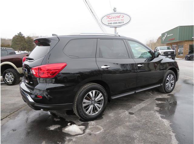 Used 2020 Nissan Pathfinder S AWD/4WD image 18